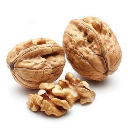 گردو و بادام طبیعی